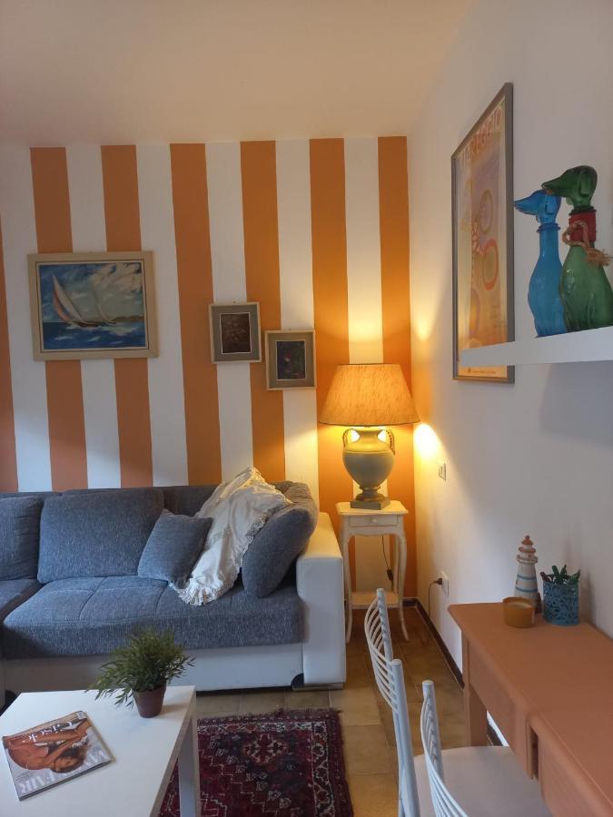 Verahouse * Viareggio